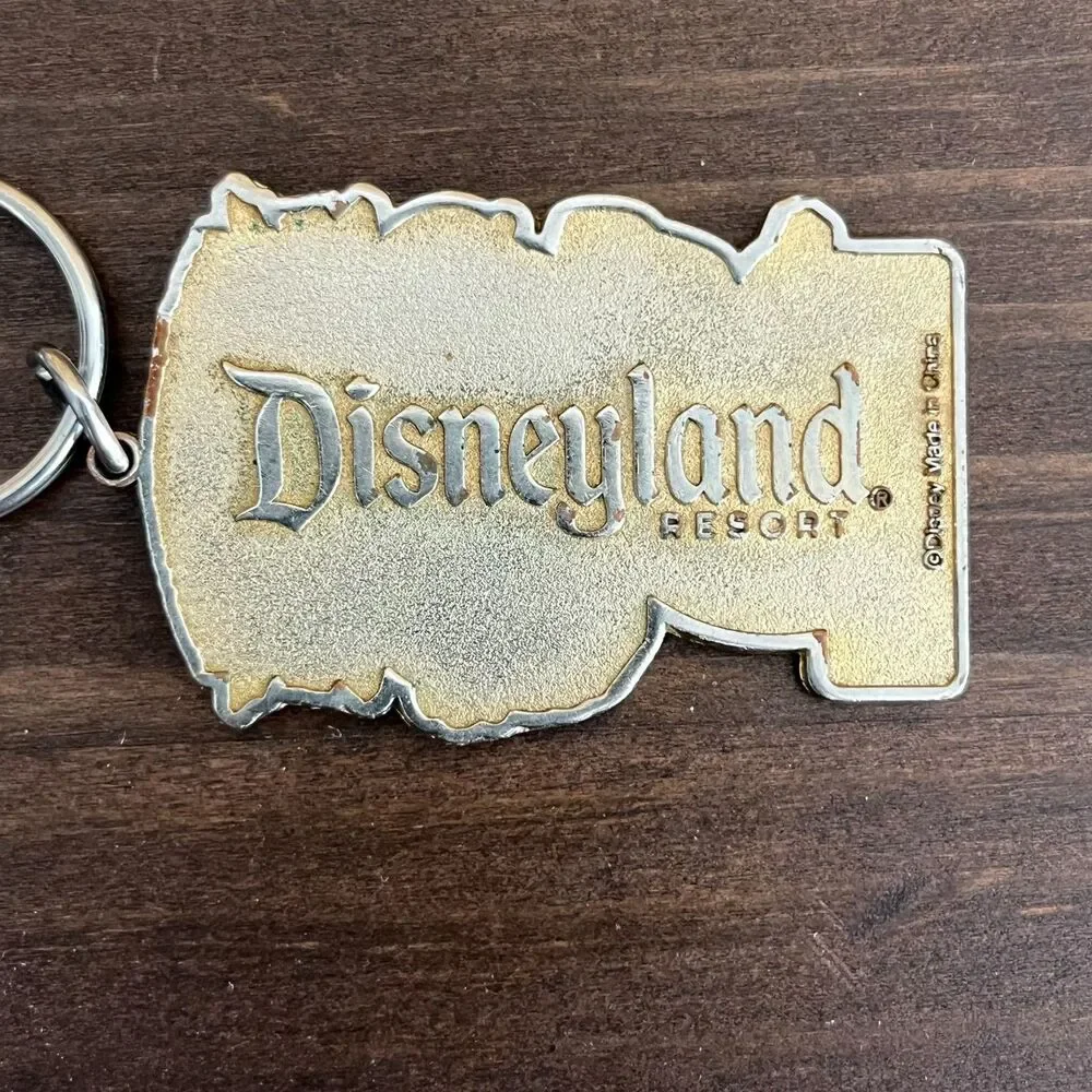 Vintage Disneyland Pirates of the Caribbean Mickey Enamel/Metal Keychain